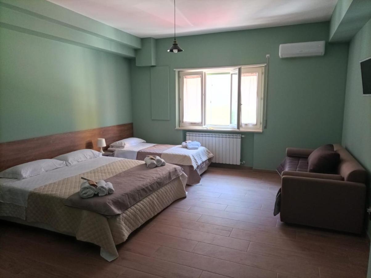 Incastro B&B In كروتوني المظهر الخارجي الصورة