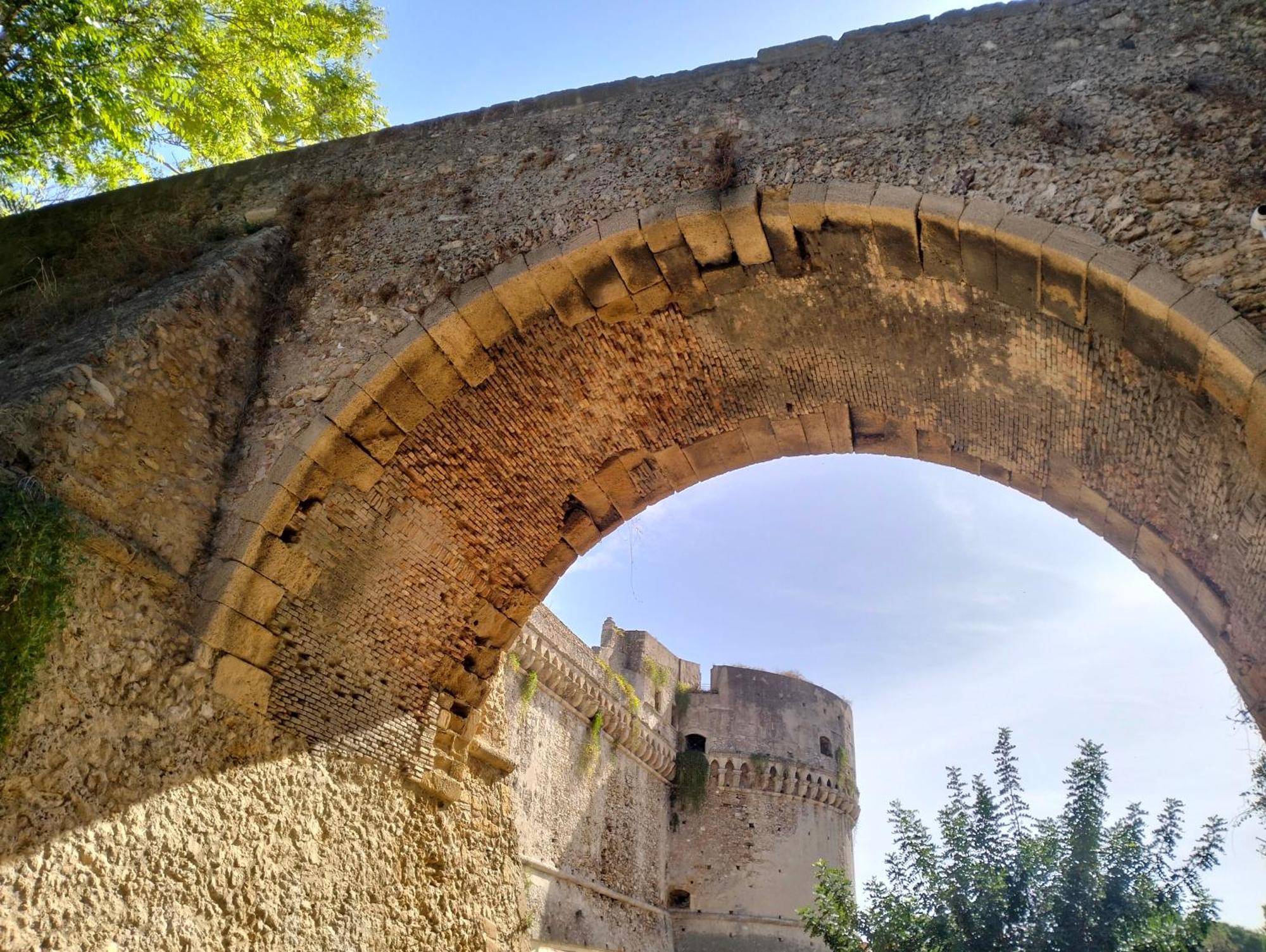 Incastro B&B In كروتوني المظهر الخارجي الصورة
